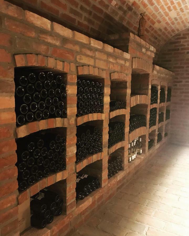 Penzion Cap Mikulov Luaran gambar